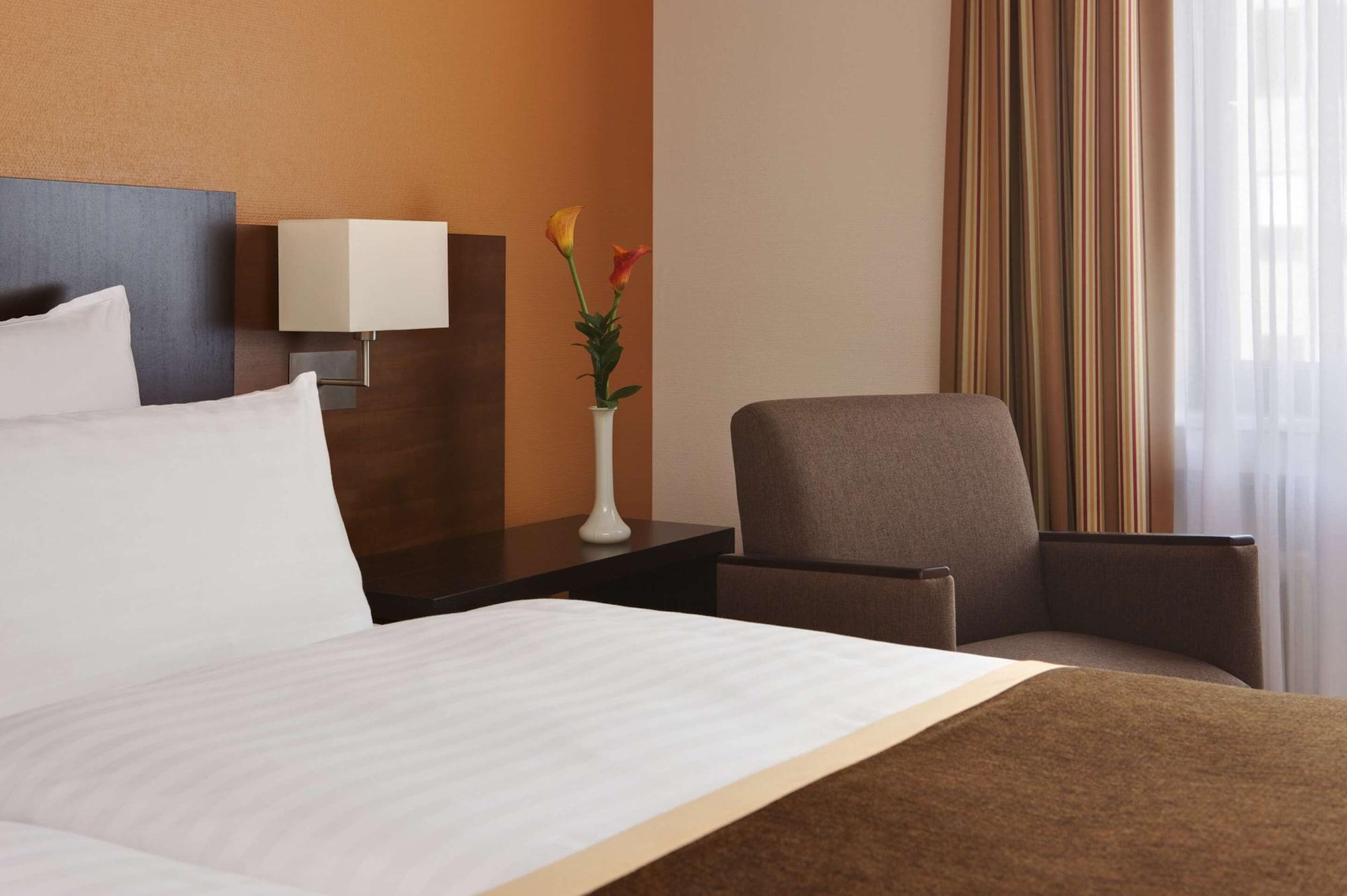 Hotel Steigenberger Dortmund Extérieur photo
